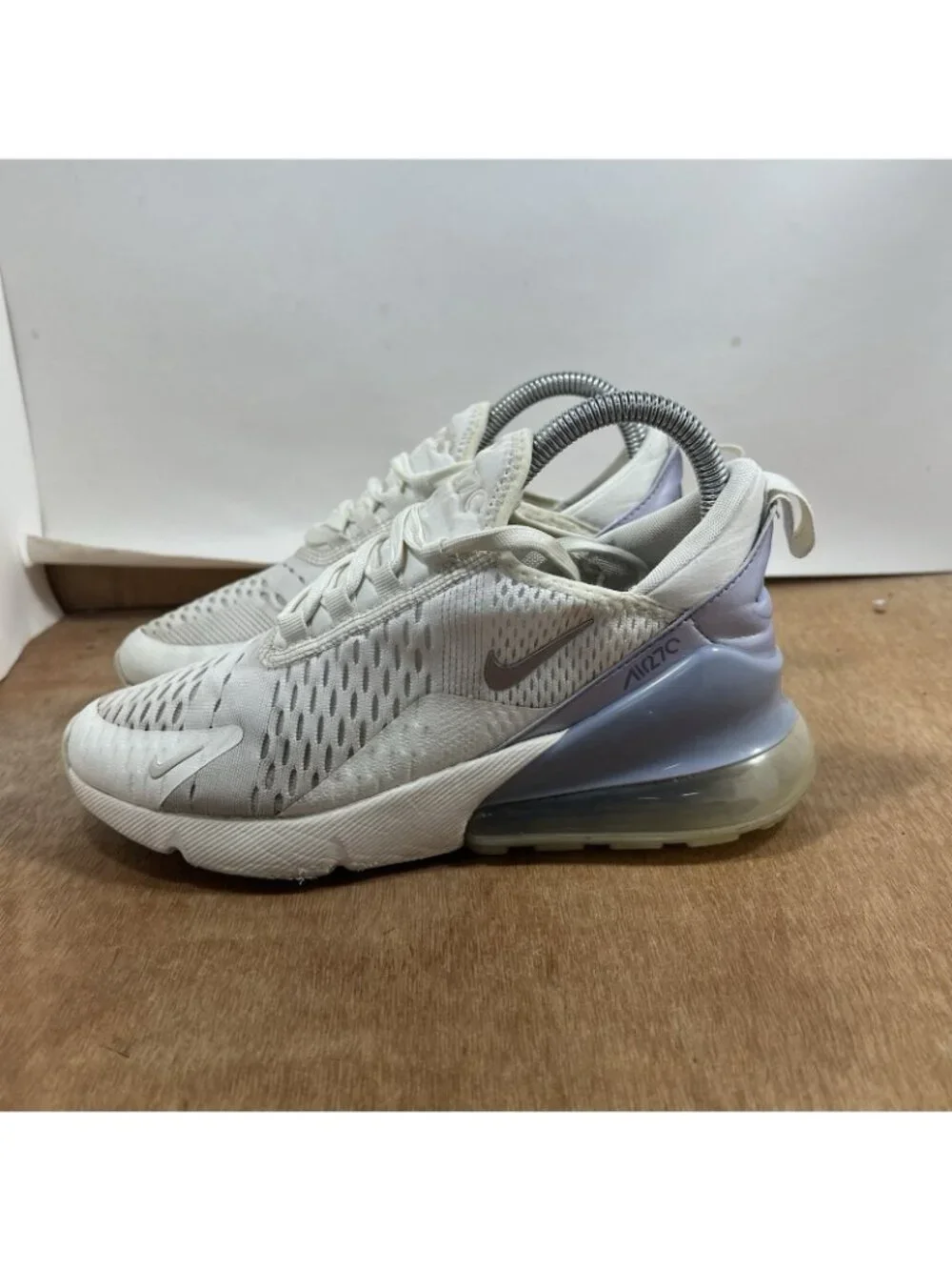 Nike Air Max 270 Low Sail Oxygen Purple Women's Size 6.5 Shoes FB2934-100